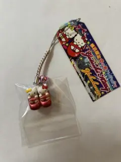 激レア 横浜限定 赤い靴 ハローキティ ストラップ - メルカリ