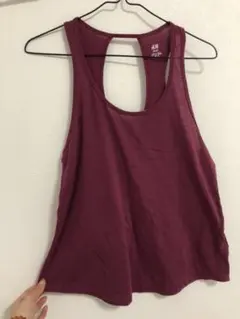 H&M★タンクトップ