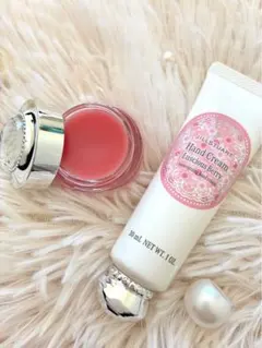 JILLSTUART ハンドクリーム 、リップバームLuscious Berryのサムネイル