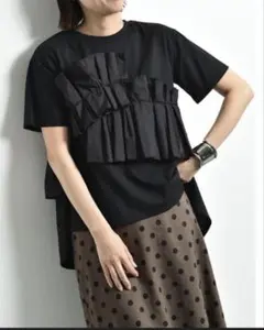 INTERPLANET異素材フリル半袖Tシャツ　アシンメトリー　ドッキングのサムネイル