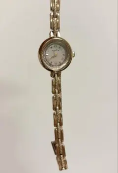 稼働品 アガット ソーラー式腕時計 シェル文字盤 1Pダイヤ - メルカリ