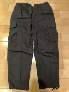UNIQLO U ワイドフィットパラシュートカーゴパンツ　ブラック　M