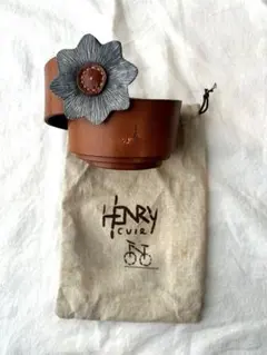 アンリークイール　HENRY CUIR フラワーベルト