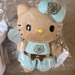 【ハワイ　カハラホテル限定】日焼け キティちゃん　ぬいぐるみ　キーホルダー未開封