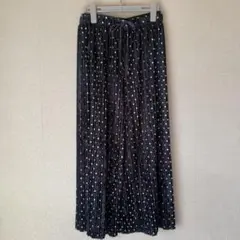 墨黒色白ドットプリーツロングパンツ　イージー、ワイドパンツ　ベロア素材　Fサイズ