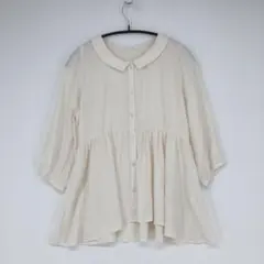 LOWRYS FARM ローリーズファーム アイボリー フレアブラウス Mサイズ