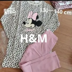 H&M 140cm ミニーちゃん　女の子　長袖　パジャマ　ヒョウ柄　ルームウェア