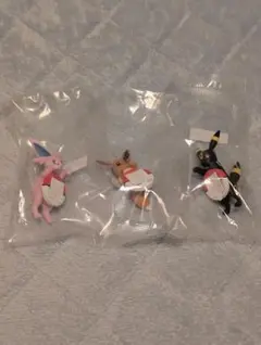 ポケモン1番くじ　F賞街歩きちらりんフレンズ　イーブイ　エーフィ　ブラッキー