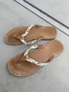 UGG　アグ　ビーチサンダルのサムネイル