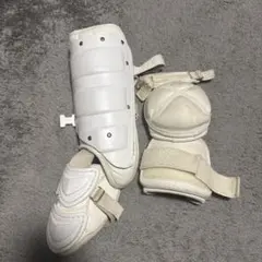 エルボーガード・フットガードセット ホワイト フォースキフト（左打者