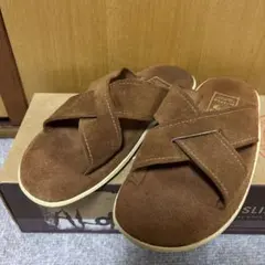 ISLAND SLIPPER ブラウン サンダル