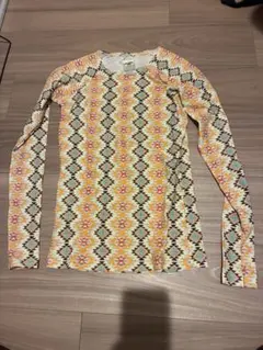 BILLABONG 幾何学模様 ラッシュガード M