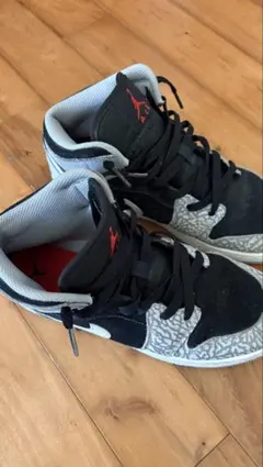 NIKE AIR JORDAN 1 MID SE ELEPHANT