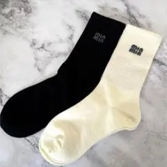 ミニマルデザイン ソックス 2色セット