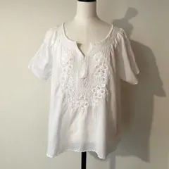 ヌキテパ 刺繍ブラウス 白 コットン スモッキング レース 半袖のサムネイル
