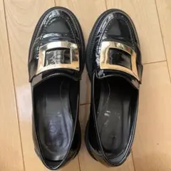 Luca Grossi. エナメル ブラックローファー 38