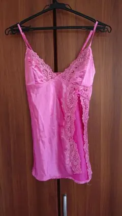 キャミソール ピンク