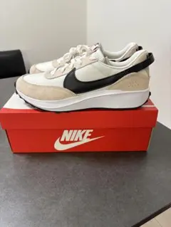 新品　未使用　NIKE ウィメンズ　ワッフル　デビュー　スニーカー29cm