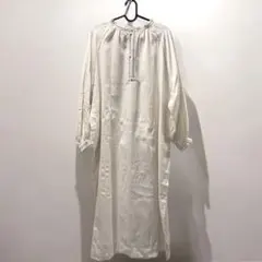 Item thumbnail for item f0f02295-d0dd-469f-bfe0-8ca554285208