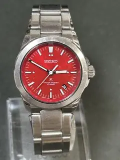 完動 SEIKO「S」サス シャインレッド文字盤 7N32-0B70 クォーツ 完動 SEIKO「S」サス シャインレッド文字盤 7N32-0B70 クォーツ - メルカリ