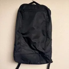 【無印良品 MUJI】肩の負担を軽くする 撥水 ビジネスリュックサック 黒のサムネイル