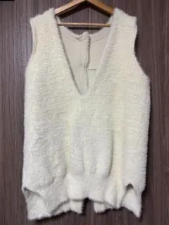 willfully double face shaggy knit vestのサムネイル