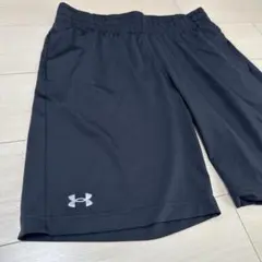 アンダーアーマー ショートパンツ