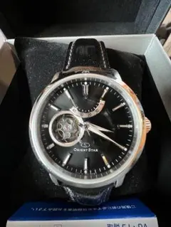 王*子様 Orient Star 自動巻き 腕時計 黒　珍しいローマ数字なしタイ