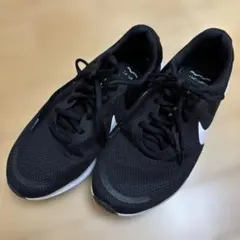 Nike ブラック スニーカー
