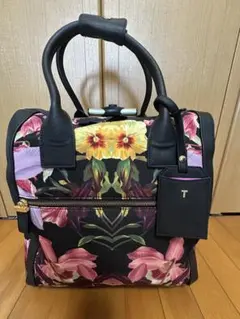 TED BAKER 花柄　キャリーケース Ted Baker Women's Belle Collection, Pink, Vanity, Suitcase