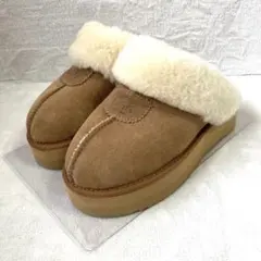 ✨極美品✨　UGG 　ディスケット　厚底　ベージュ　23