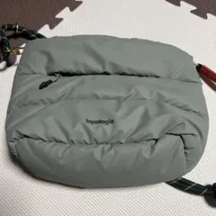 Topologie ショルダーバッグ ストラップ付き