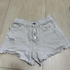 ZARA ライトベージュ ショートパンツ サイズ9