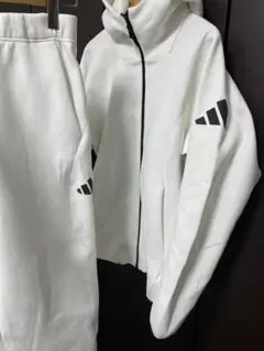 adidas セットアップ　上下セット