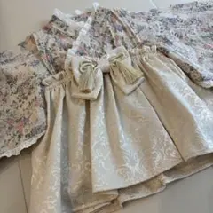 Cottoli 袴ロンパース　花柄80サイズ