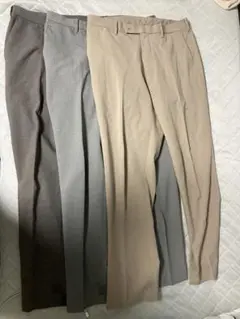 ユニクロ　スラックス 3本セット 感動パンツ　ベージュ・グレー・ダークグレー