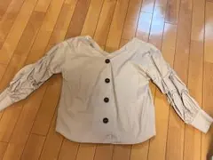 ENVY ベージュ Vネック ボタンシャツ