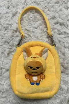 txt ヨンジュン ファンチュン マルチポーチ プルバトゥ - メルカリ