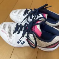 YONEX バドミントンシューズ ホワイト/ネイビー/ピンク