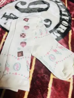 【訳あり】Innocent Worldケーキ柄 オーバニー