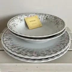 ナルミ⭐︎食器セットのサムネイル