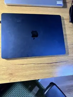 Apple M3 MacBook 16GB SSD512GB