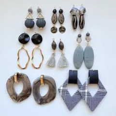 ブラック＆グレー系ピアス8個まとめ売り★２点目半額SALE