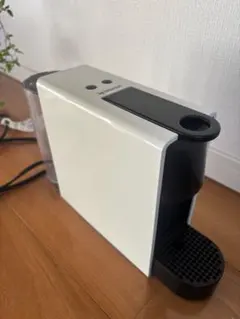 2025年最新】ネスプレッソ エッセンサミニの人気アイテム - メルカリ