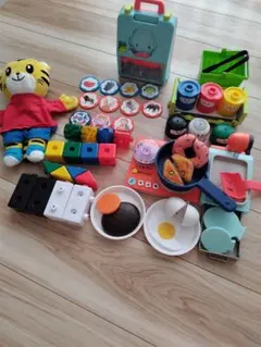 ことばトランク/いろりん/おしゃべり知育キッチン/きらきら知育ブロックのサムネイル