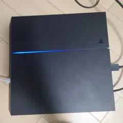 送料無料　PlayStation 4 本体 　周辺機器　ゲームソフト付き