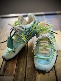 Item thumbnail for item 81ecc3ac-d5e1-4fff-b7a3-6eda7dff27e7