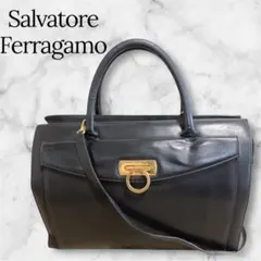 SalvatoreFerragamoフェラガモガンチーニブラックエナメルハンド黒