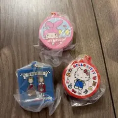 サンリオ　クッキー缶チャーム キティ　マイメロ　ザボードビルデュオ