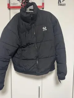 MLB New York Yankees ダウンジャケット ブラックのサムネイル
